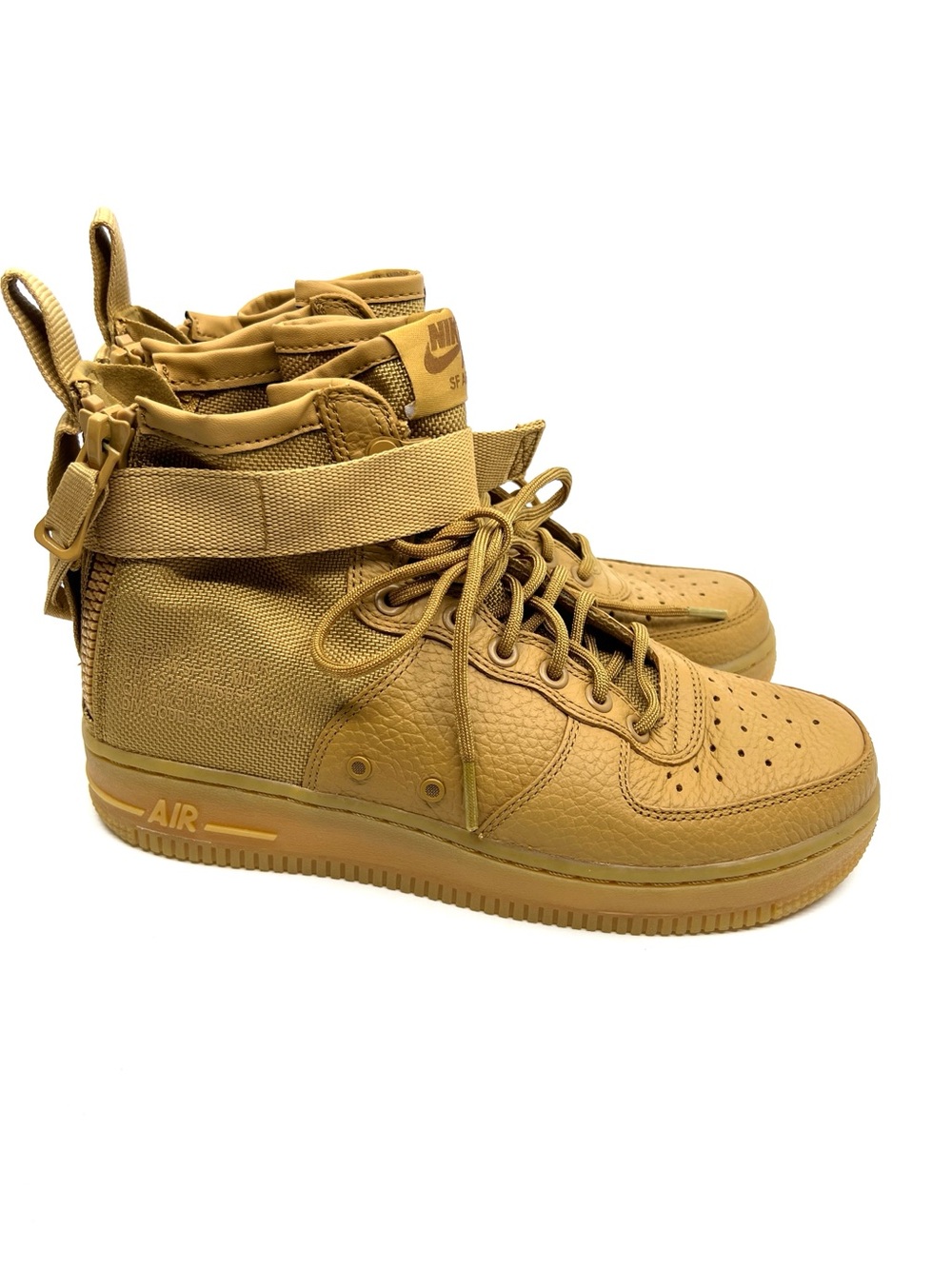 Nike SF Air Force 1 Mid Sneakers NWOB Women’s 7.5 EU 38.5